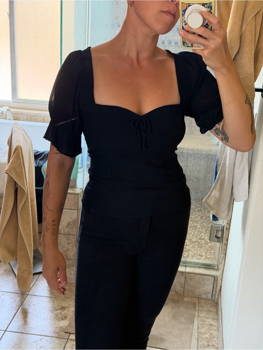 Reformation Square-Neck Puff Sleeve Top - Black